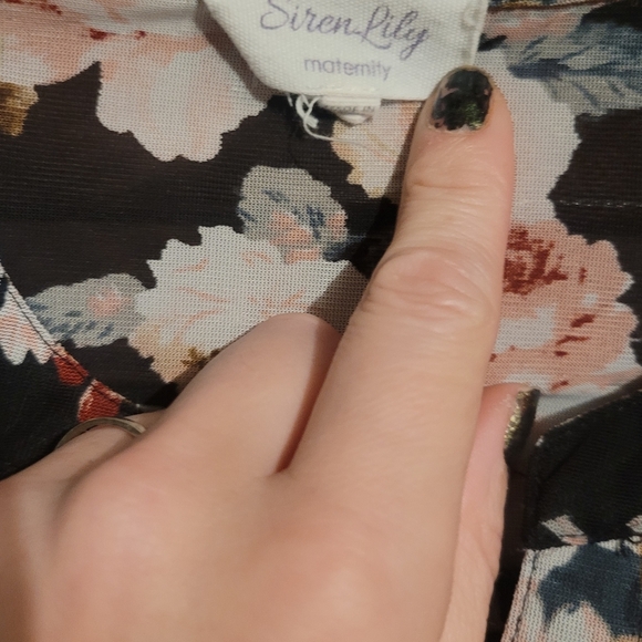 Siren Lily Black and Cream Floral Maternity Blouse Sz Small Sheer - Picture 4 of 8